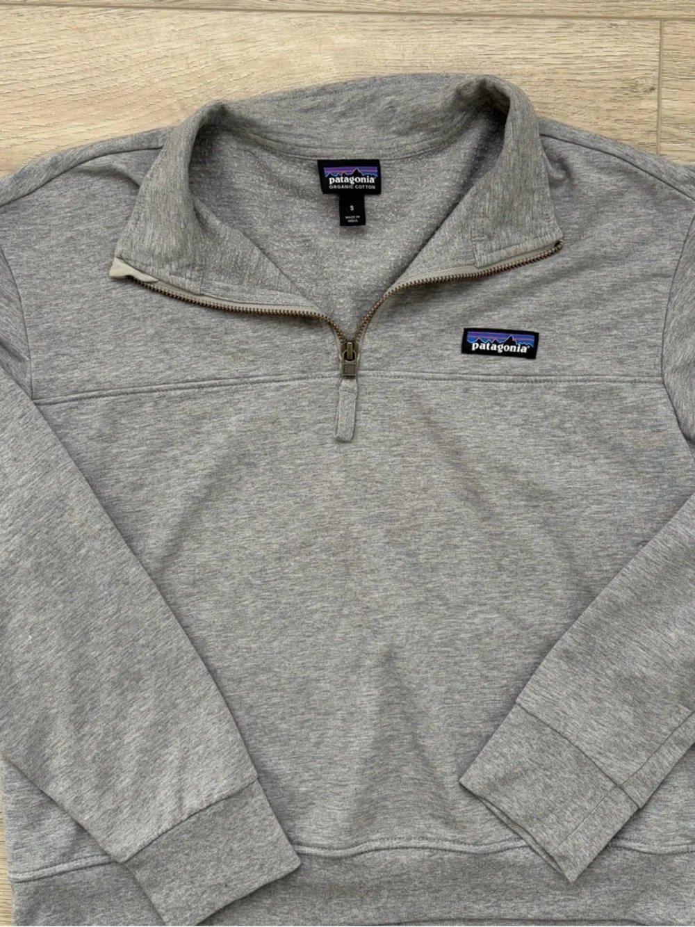 Patagonia Women's Ahyna Half-Zip Pullovert Sweatshirt - Picture 4 of 4